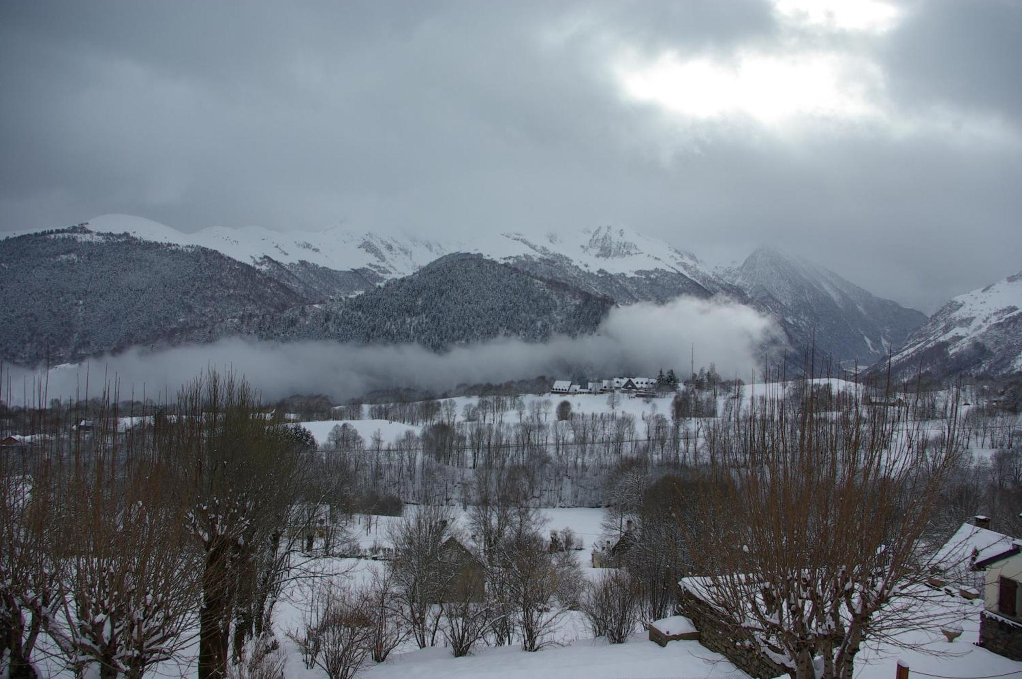 Gite Auberge La Soulan - Gite De Montagne Cathervielle Buitenkant foto