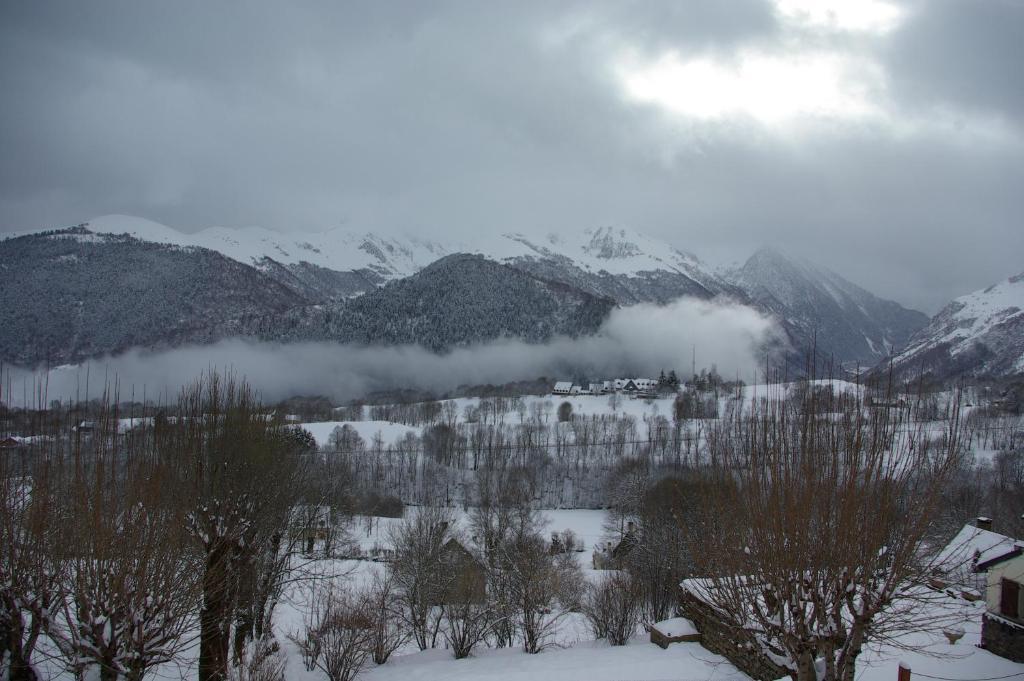 Gite Auberge La Soulan - Gite De Montagne Cathervielle Kamer foto